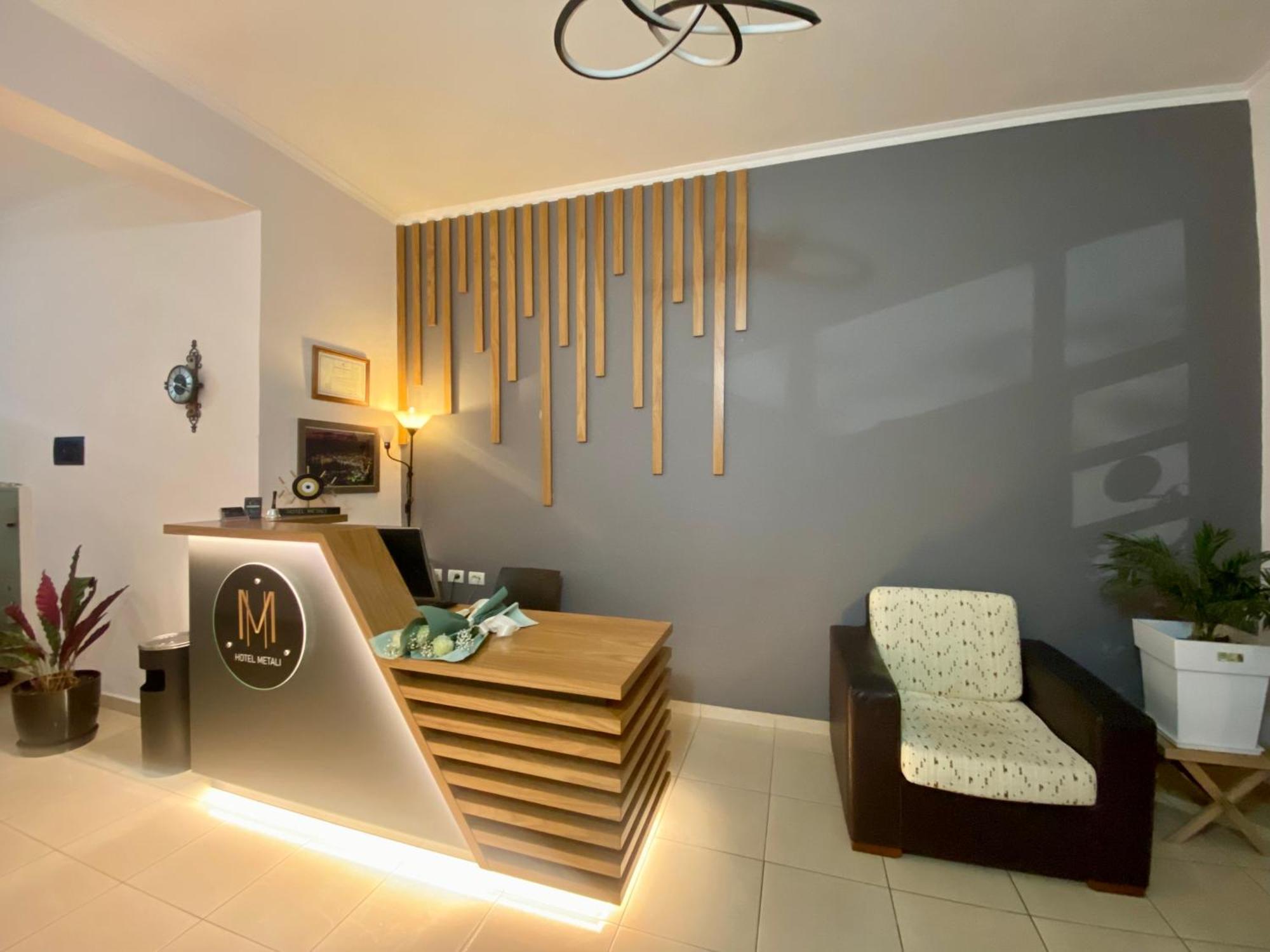 Hotel Metali Саранда Экстерьер фото