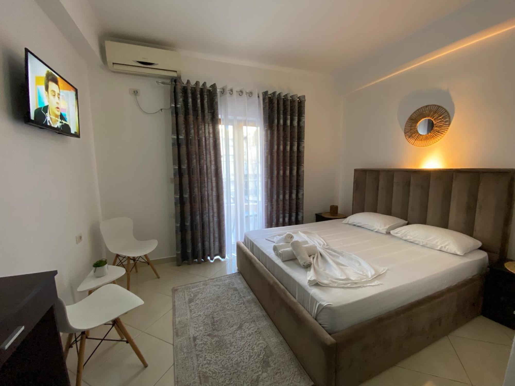 Hotel Metali Саранда Экстерьер фото